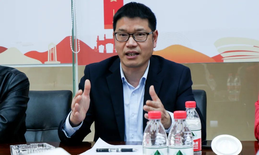 都江堰友愛學校一行到成蜀電力集團參觀交流