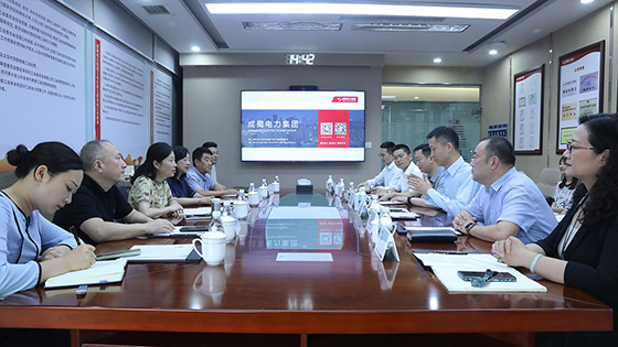 青羊區(qū)委常委、統(tǒng)戰(zhàn)部部長(zhǎng)鄒華一行蒞臨公司調(diào)研