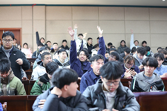 成就青春，非你莫“蜀”——成蜀電力集團(tuán)2025屆校園招聘火熱進(jìn)行中