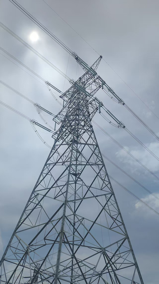 500kV譚邡一二線電力線路遷改工程送電投運